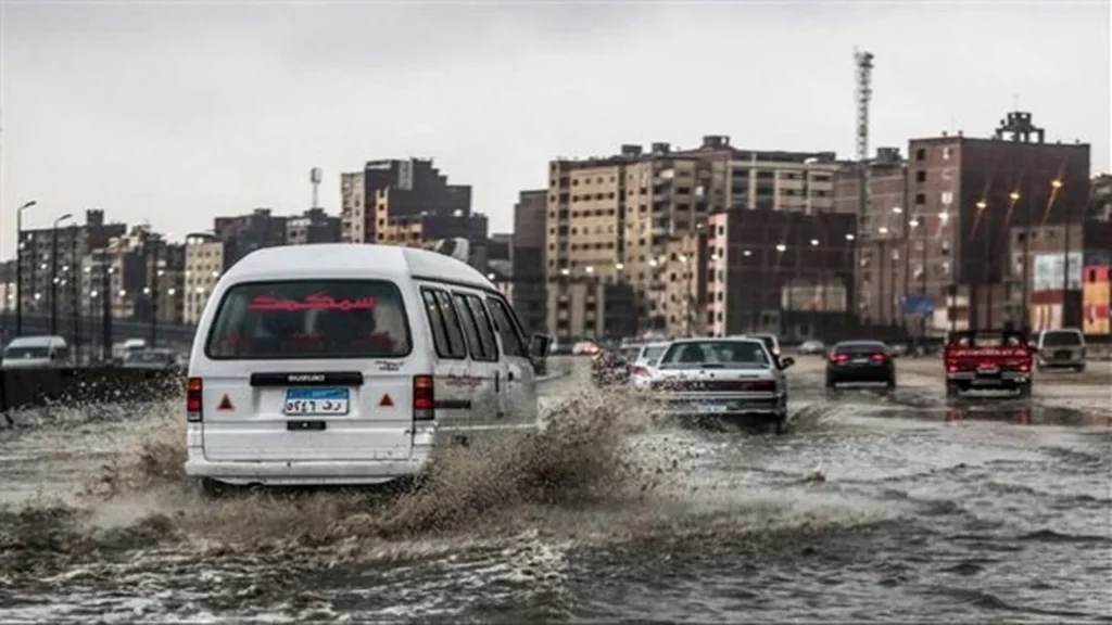 أمطار ورياح تضرب مصر وسط توقعات بانخفاض ملحوظ في درجات الحرارة